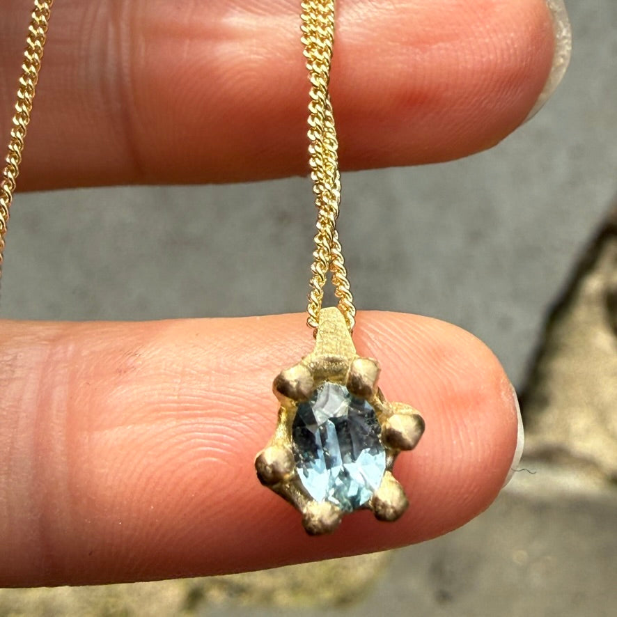 Three Colours Blue necklace