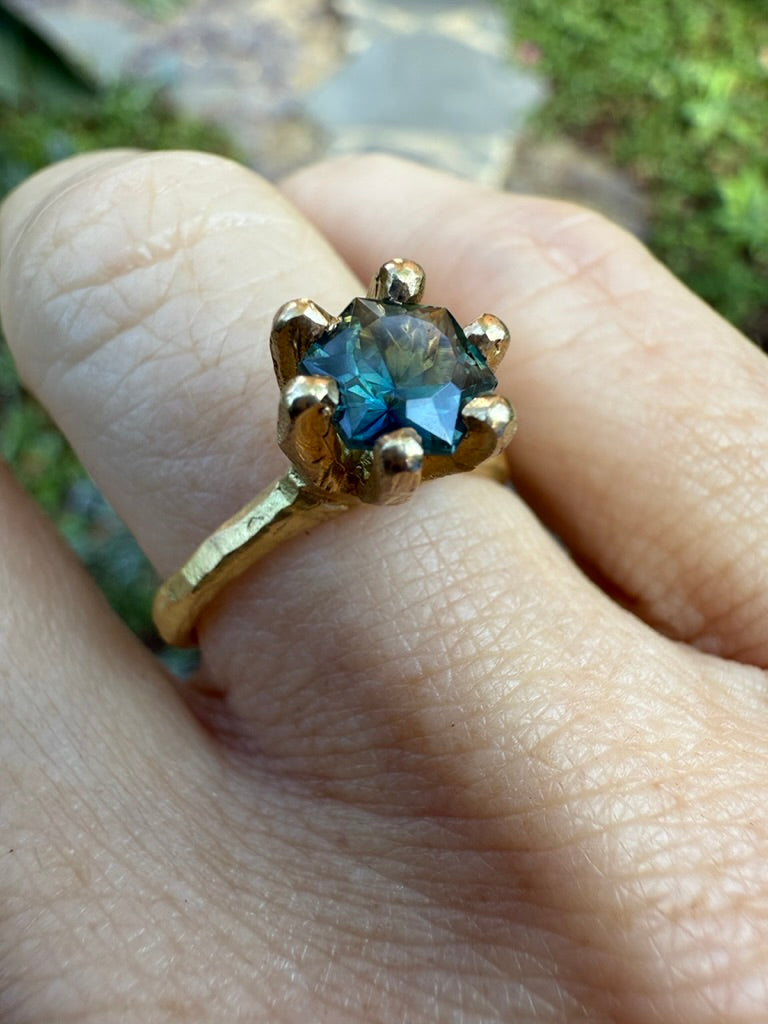 Alex ring