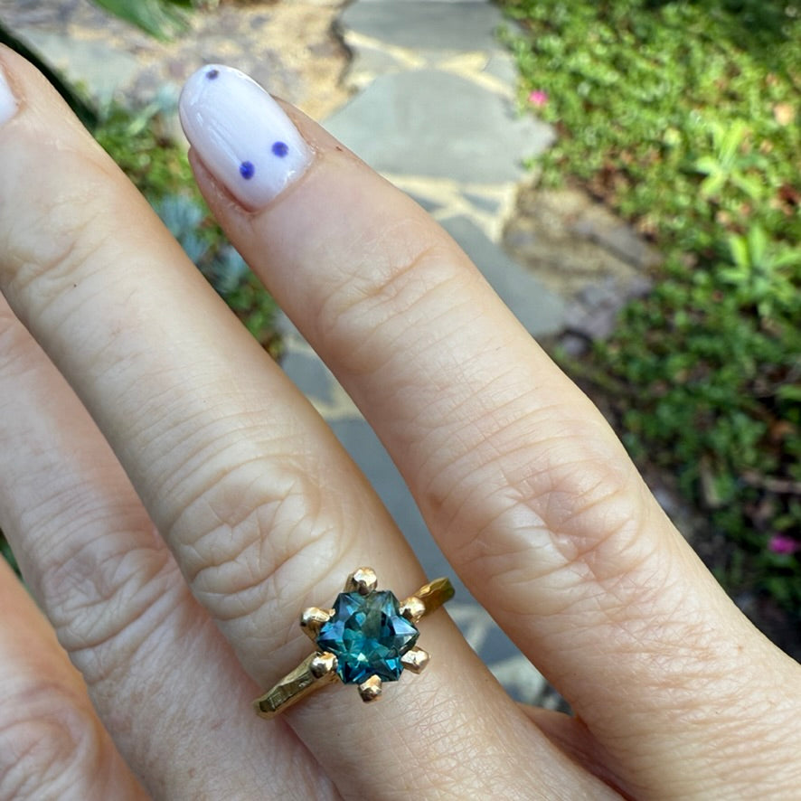 Alex ring