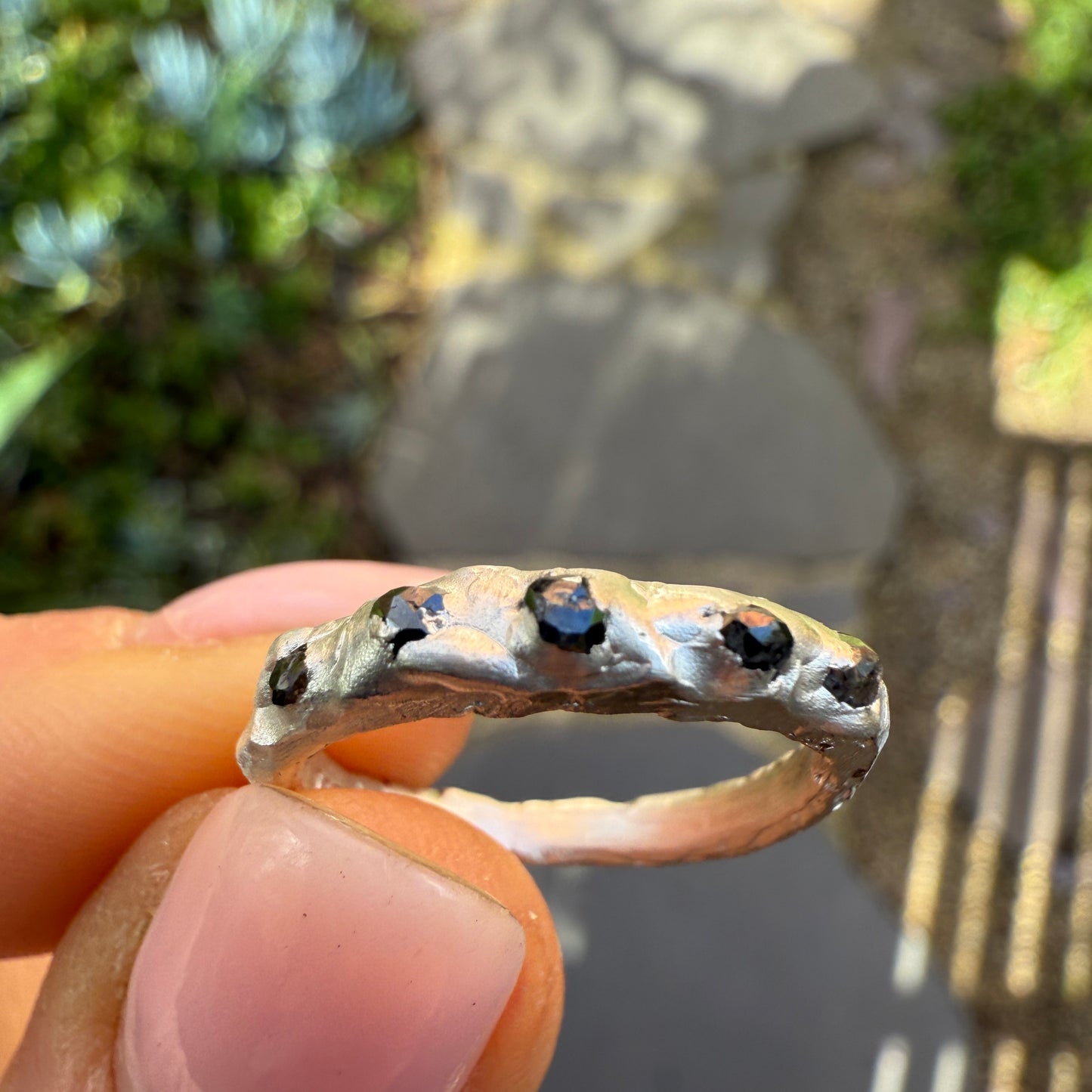 Arya ring