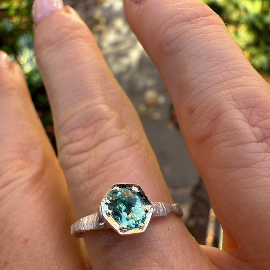 Luna ring